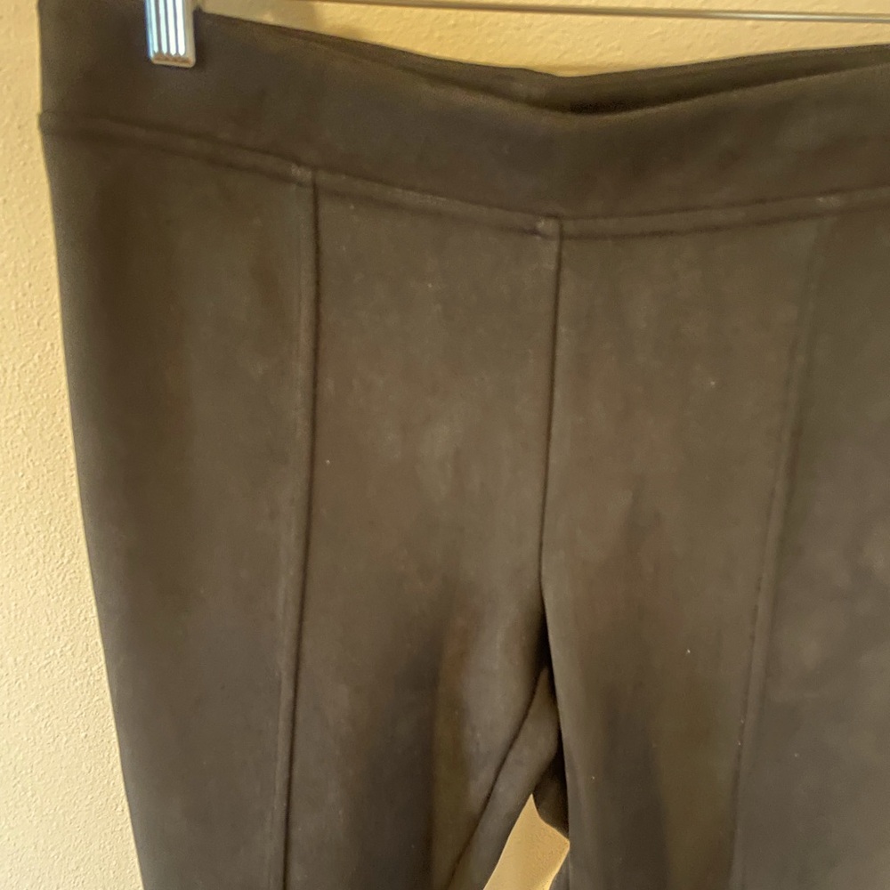 Andrew Marc Black faux suede pants size medium